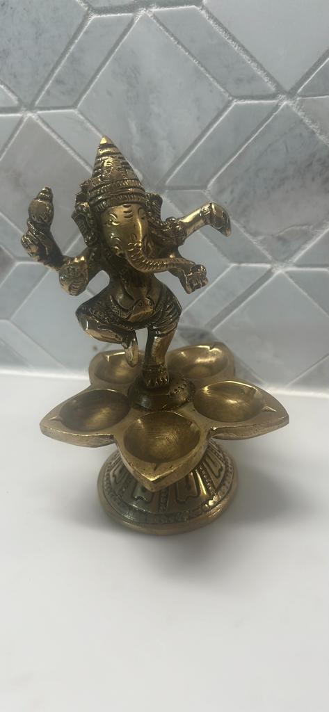 Brass Lord Ganesh with 5 deepaks