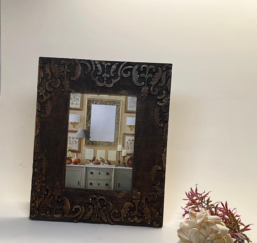 Handcrafted wooden Photoframe